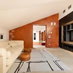Apartament Guesthost - 500sqm Luxury With Spa, Gym, Terrace, Game & Garage *