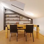 Guesthost - 500sqm Luxury With Spa, Gym, Terrace, Game & Garage *