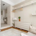 Guesthost - 500sqm Luxury With Spa, Gym, Terrace, Game & Garage Mediolan