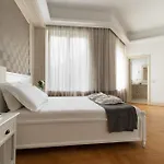Apartament Guesthost - 500sqm Luxury With Spa, Gym, Terrace, Game & Garage *