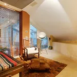 Guesthost - 500sqm Luxury With Spa, Gym, Terrace, Game & Garage * Mediolan