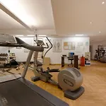 Guesthost - 500sqm Luxury With Spa, Gym, Terrace, Game & Garage * Mediolan