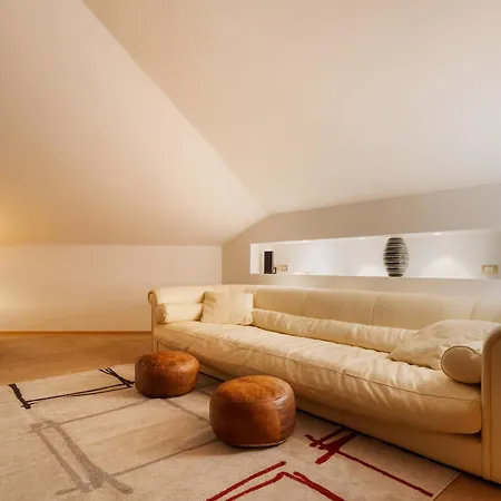 Guesthost - 500sqm Luxury With Spa, Gym, Terrace, Game & Garage Daire Milano