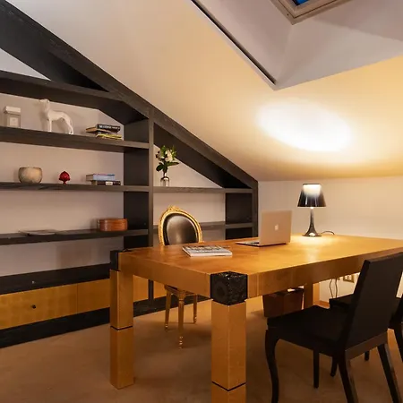 Guesthost - 500sqm Luxury With Spa, Gym, Terrace, Game & Garage