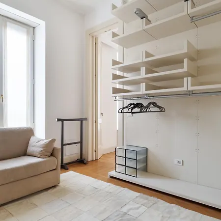 Guesthost - 500sqm Luxury With Spa, Gym, Terrace, Game & Garage Daire Milano
