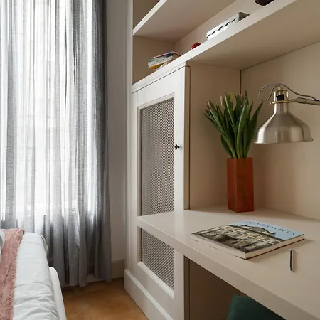 Guesthost - 500sqm Luxury With Spa, Gym, Terrace, Game & Garage *